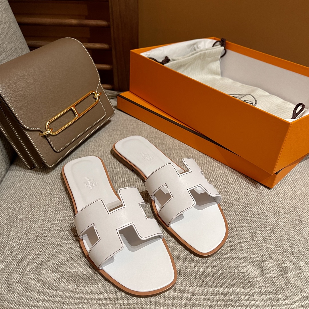 HERMES Sandals New Slippers Handmade Italian lamb sole 10 days of shipment 01 Blanc