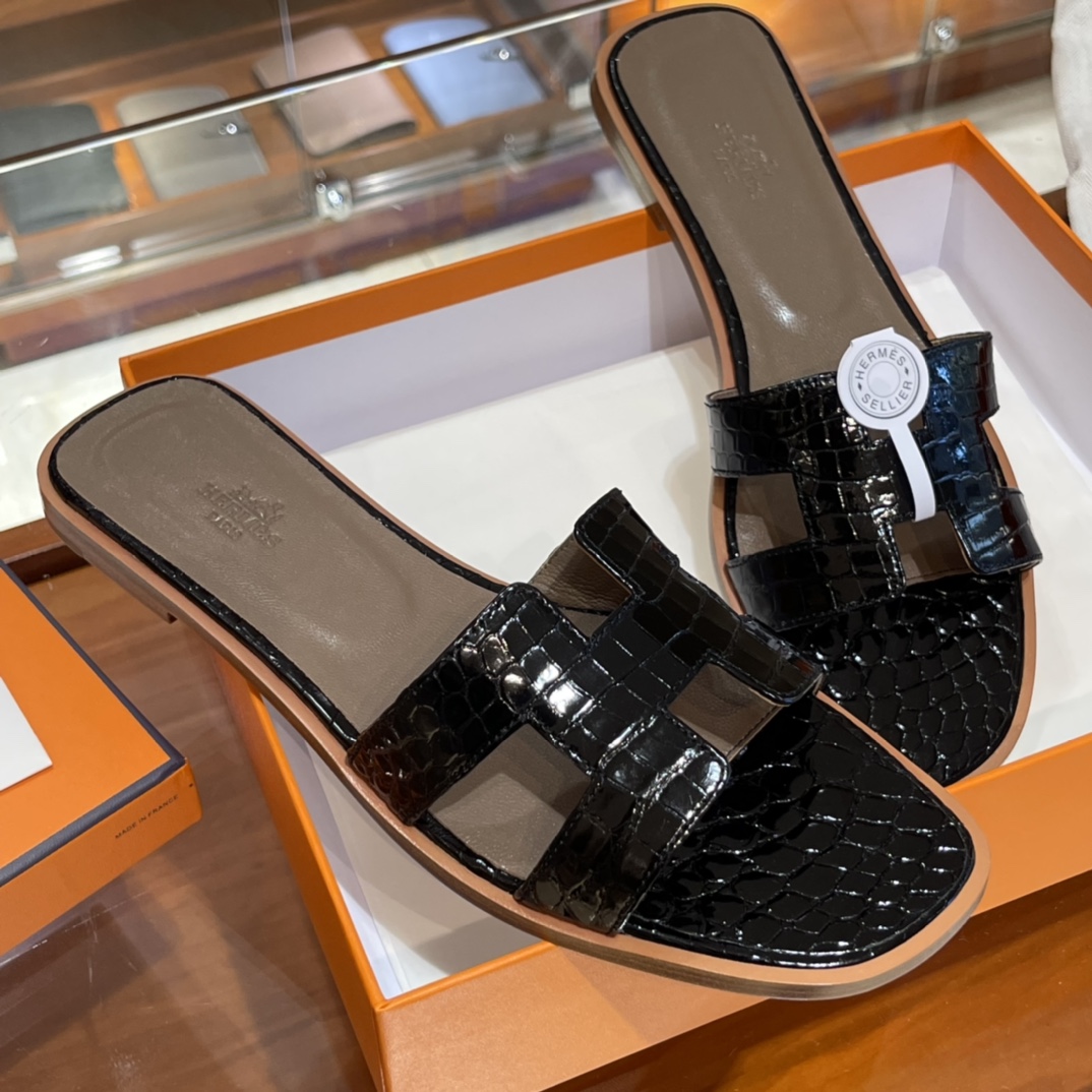 HERMES Alligator Sandals New Slippers Handmade Italian lamb sole 10 days of shipment 89 Nior