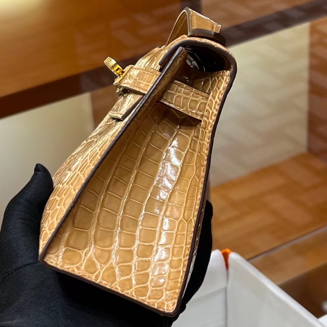 HERMES Kelly pochetto 22cm 1i Alligator GOLD Hardware HandMade